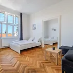 Avantguard Prag